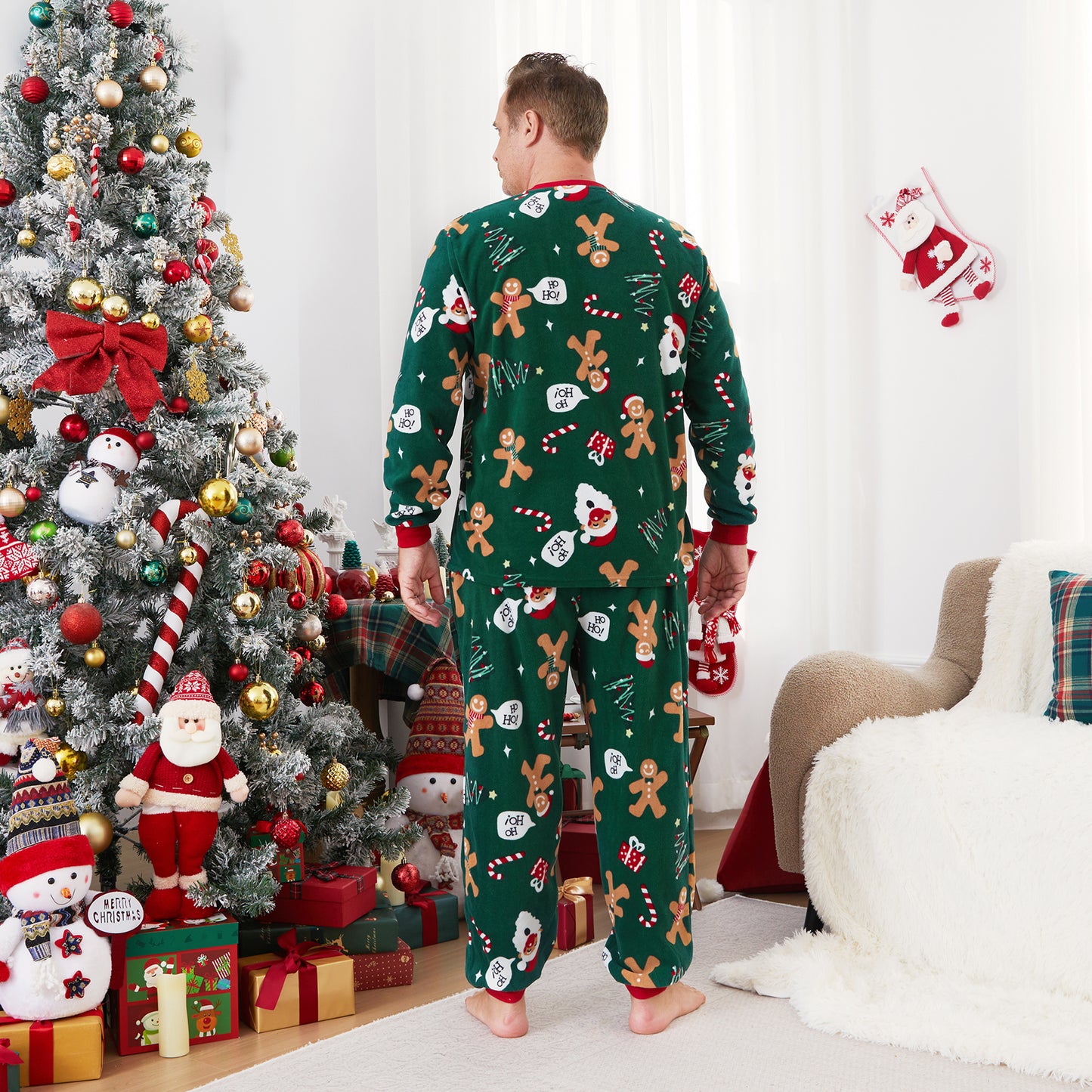 PatPat Christmas Pajamas Family Matching Fleece Gingerbread Man Long Sleeves Pajamas Sets with Pockets
