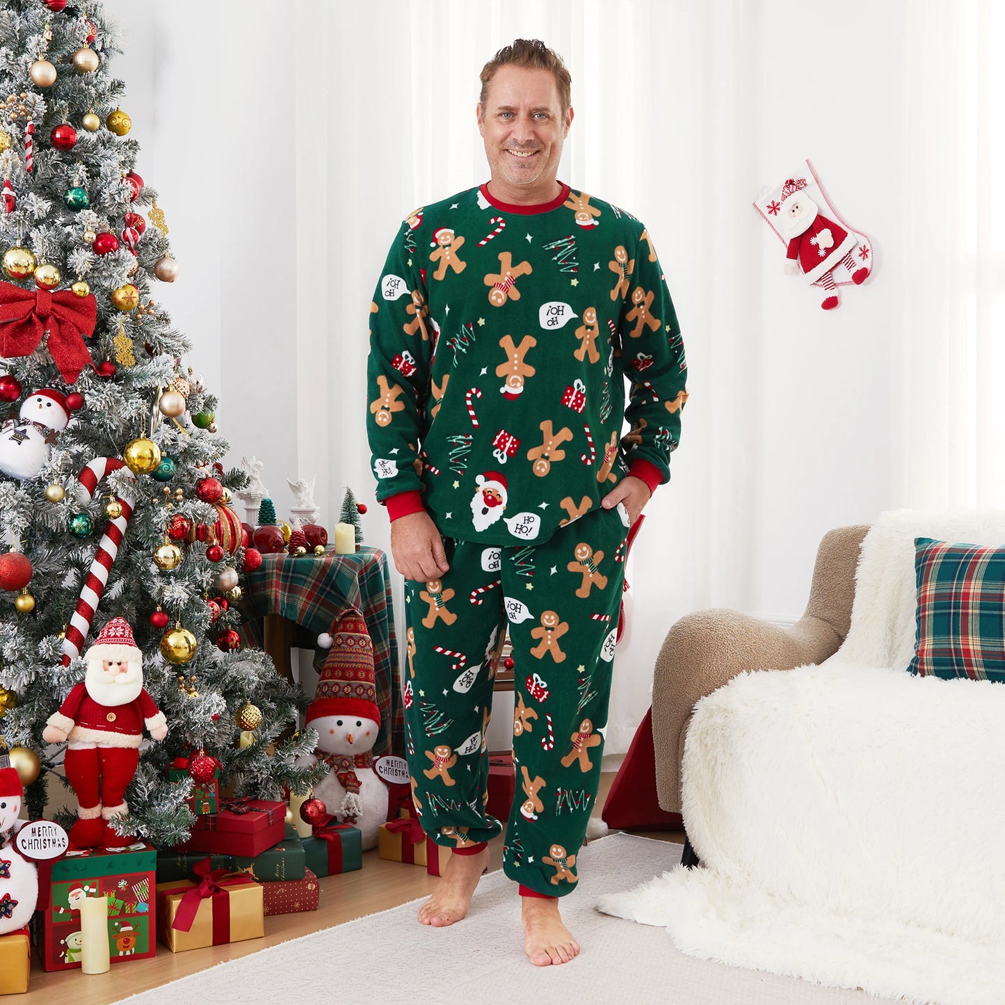 PatPat Christmas Pajamas Family Matching Fleece Gingerbread Man Long Sleeves Pajamas Sets with Pockets